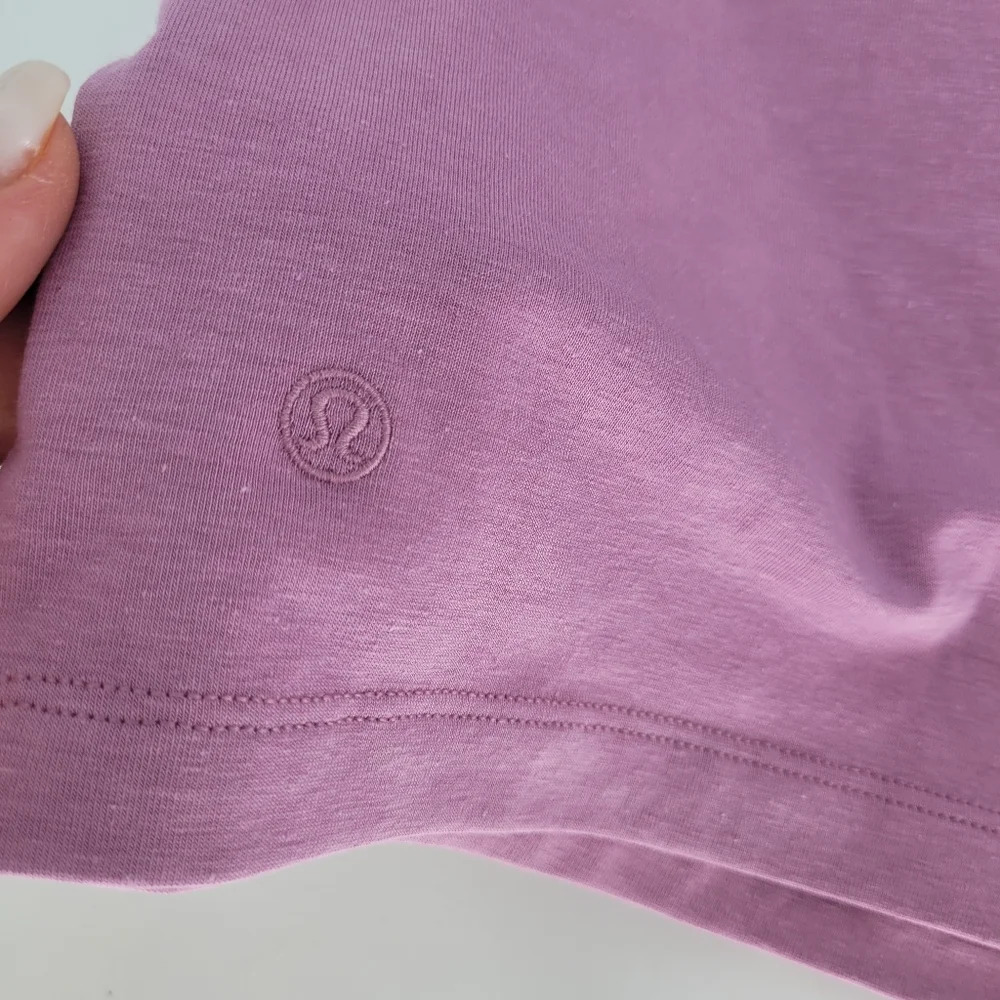 Lululemon Hold Tight Cropped purpler Tank Top size small - Picture 6 of 6